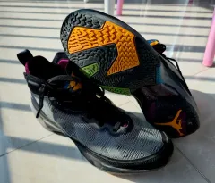 2026年最新】ジョーダン37の人気アイテム - メルカリ