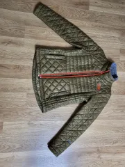 THE NORTH FACE ザノースフェイス ダウン かわいい カーキ カラー