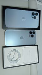 新品未使用品 iPhone13 A2631 128GB 本体 レッド SIMフリー 箱 充電器 新品未使用品 iPhone13 A2631 128GB 本体 レッド SIMフリー 箱 充電器