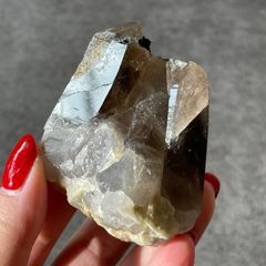 【希少・最高峰の造形】スモーキーエレスチャル 原石 骸骨水晶 228g 希少・最高峰の造形】スモーキーエレスチャル 原石 骸骨水晶 228g