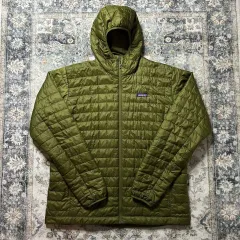 19SS patagonia(パタゴニア) ナノ パフ フーディ セージ カーキ
