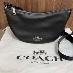 極美品 コーチ ペース ショルダーバッグ 本革 ハーフムーン ロゴ 斜め