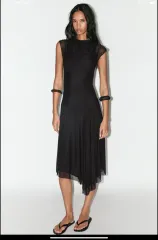 ザラ シャーリング チュール ONE PIECE (S タグ付き 新 商品)