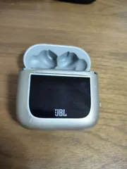 JBL TOUR PRO　2 イヤホンケース　充電器　充電