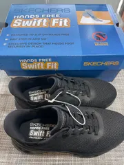 未使用品【SKECHERS】HANDS FREE 【Swift Fit】25cm