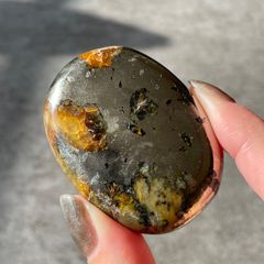 天然石 高品質 ハイパーシーン パーム 握り石 ⭐️2622 - メルカリ
