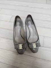 フェラガモ レディース パンプス 靴 230