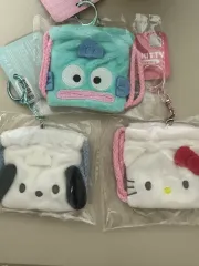 ハローキティ ポチャッコ ハンギョドン エアーポッズ Airpods ポーチ キーホルダー