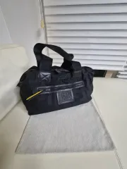 FENDI フェンディ ブラック ロゴ ボストンバッグ トートバッグ