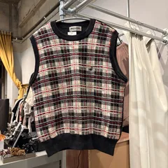 【東あずま店 併売品】 Black&White ブラックアンドホワイト ベスト ジレVネック knit 犬 DOG