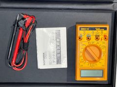 デジタルマルチメータ、電圧計、テスター、研究室、工場、家庭用電圧電流抵抗テスター(黄色)