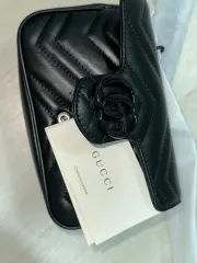 グッチ マーモント ミニ チェーンバッグ ブラック