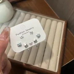 猫モチーフ 肉球 ミニリボン シルバーピアス 3ペアセット 小ぶり 小さめ 韓国アクセ 可愛い 個性派 レディース 重ね付け まとめ売り
