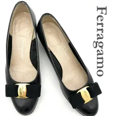 Ferragamo パンプス ヴァラ リボン レザー ブラック 896A