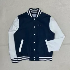 Tommy Hilfiger スタジャン