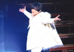 Item thumbnail for item e8f113fa-b9d3-4725-8ebc-f4c82530fa1a