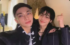 【中古】コレクションカード(男性) Stray Kids/ヒョンジン(Hyunjin)・アイエン(I.N)/横型/CD「KARMA」(KARMA Ver./Limited Edition)封入ユニットフォトカード