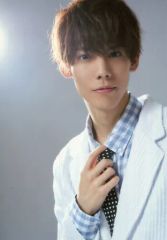 Item thumbnail for item fe3126a6-af1d-4f27-96cc-4423b44ad2af