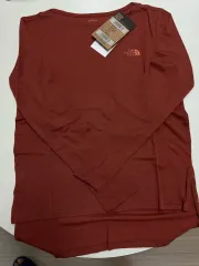THE NORTH FACE ザノースフェイス Tシャツ