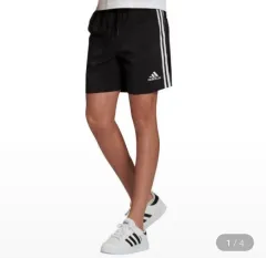 1回着用 ほぼ新品 キッズ adidas アディダス 正規品 ハーフパンツ 150