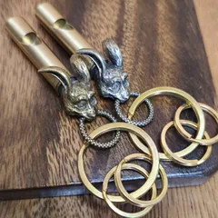 ラビットホイッスル キーホルダー うさぎ　開運 風水 縁起物 厄除け 防犯防災 お守り 兎モチーフ 真鍮雑貨 大人向け ギフト対応　G05ゴールド　S05シルバー