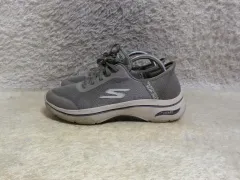 250 SKECHERS スケッチャーズ ゴーウォーク スリップイン IN 中古 スニーカー グレー シューズ