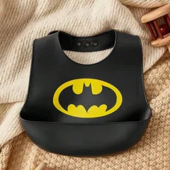 バットマン　お食事スタイ　スタイ　黒　黄色　コウモリ　　シリコン　柔らかい　赤ちゃん　食事