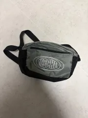 ミスチーフ MSCHF クロスバック マフラー ツアーベルベット アウター まとめ