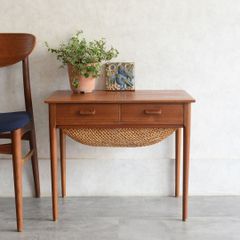 デンマーク 北欧ヴィンテージ チーク ソーイングテーブル 北欧家具