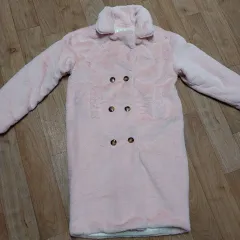 ピンク色ファーコート（新品）