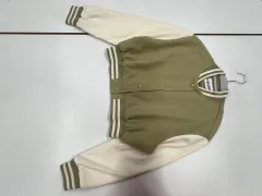 ODDINARYホリデースタジアム ジャケット ウィメンズ