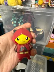 ピカチュウ フィギュア