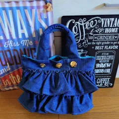 197☆USEDデニムリメイク☆2段フリル☆トートバッグ☆ゴールドボタン飾り☆ジーンズリメイク☆