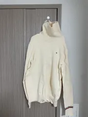 Tommy Hilfiger Kids(トミーヒルフィガーキッズ) アイボリー タートルネック ニット 140