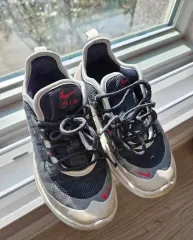 ナイキ エアマックス 黒 スニーカー180