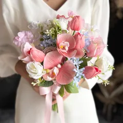 ピンク胡蝶蘭×ピンクチューリップクラッチブーケ☆ブートニア