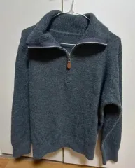 無地ハーフジップアップニット出品