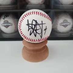 KIAタイガース イ・ボムホ 引退記念球 野球ボール