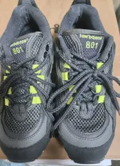 New Balance ML 801 ダークグレー 230 サイズ