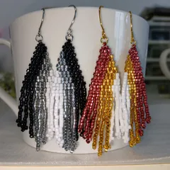 ④ロングフリンジピアス2点☆1000円