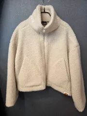 ellesse フリース (ボアジャケット)