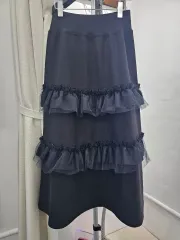 黒色 ティアード フリル スカート