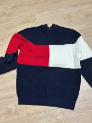 M トミーヒルフィガー ビックロゴ ニット