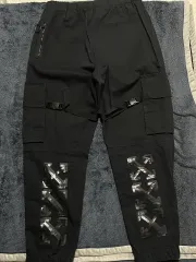 M オフホワイト カーゴ ジョガー パンツ