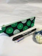 ハンドメイド　マチ付き　ペンケース　サークル　ミニあんぱん　グリーン　B085