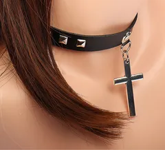 スタッズ クロスチョーカー ユニセックス ブラック 十字架 ハロウィン コスプレ
