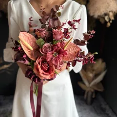 テラコッタ×ワインレッドクラッチブーケ☆ブートニア