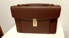 【極美品】オーストリッチ 本革 セカンドバッグ ダイヤルロック 茶 フルポイント