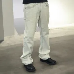 トゥルーレリジョン フレア 白 ブーツカット デニムパンツ