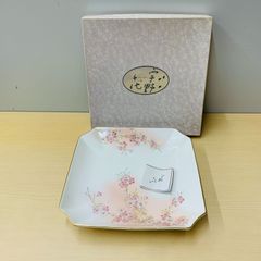 撫松庵 桜模様 四角皿 約14.5cm - メルカリ